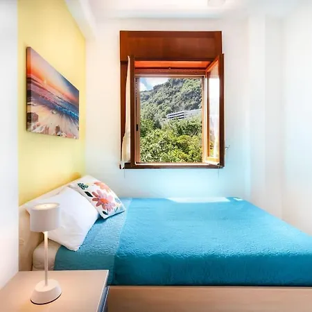 Daire Sorrento, The Sweet Life, Central, With Panorama *