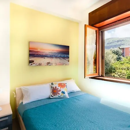 Sorrento, The Sweet Life, Central, With Panorama * Sorrento