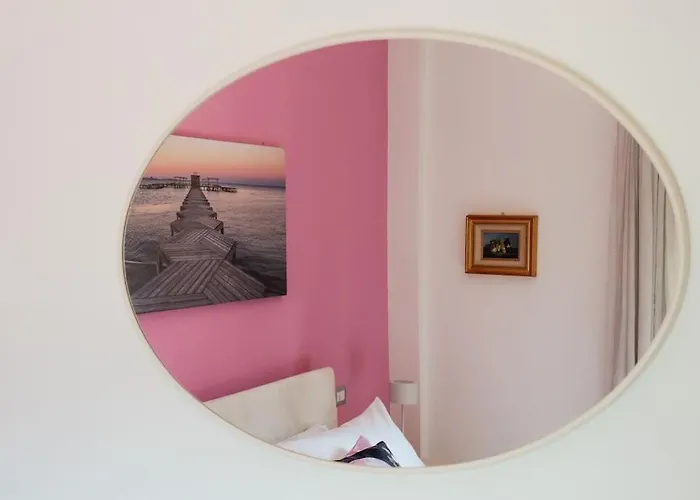 Sorrento, The Sweet Life, Central, With Panorama *