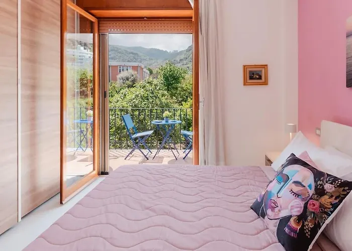 Sorrento, The Sweet Life, Central, With Panorama 索伦托