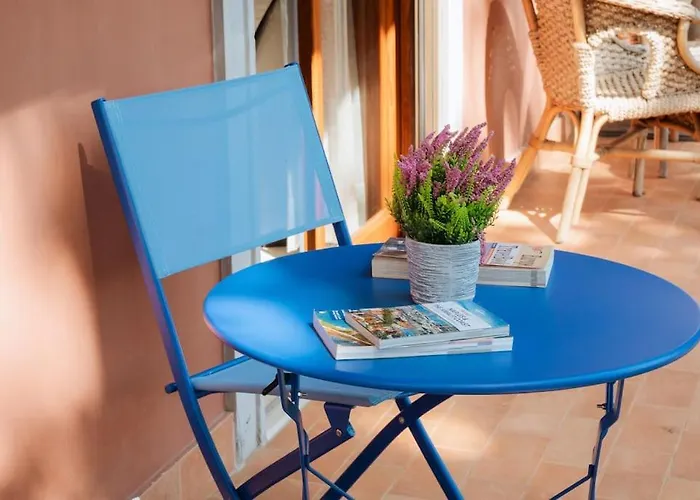 Sorrento, The Sweet Life, Central, With Panorama *