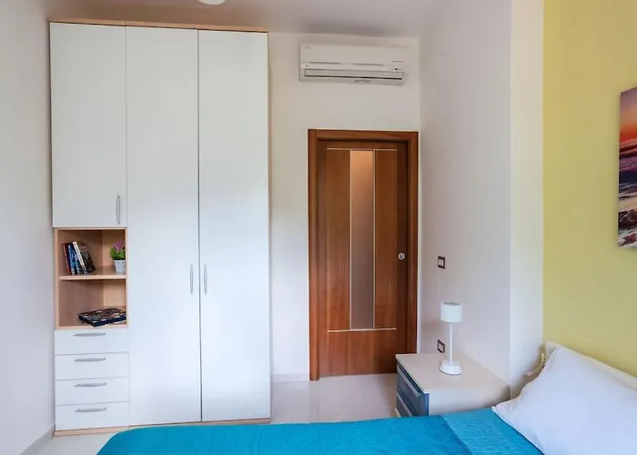 Sorrento, The Sweet Life, Central, With Panorama Apartment