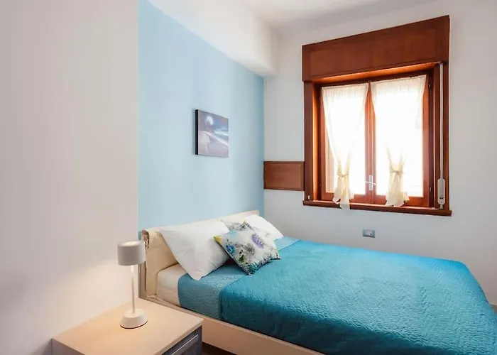 Sorrento, The Sweet Life, Central, With Panorama * Sorrento