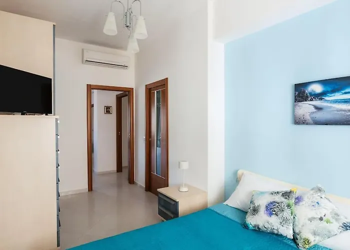 Sorrento, The Sweet Life, Central, With Panorama *